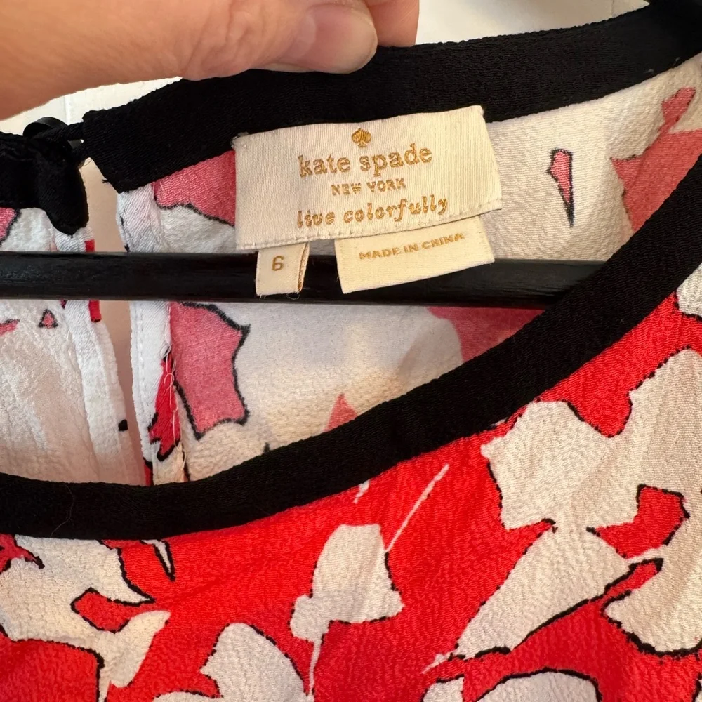 Kate Spade-Floral Women's‎ Top- size 6